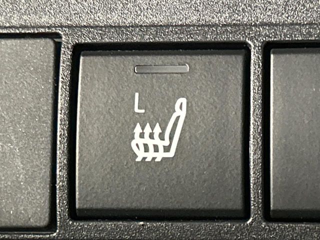 TOYOTA YARIS CROSS HYBRID 2022 Image 31