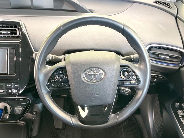 TOYOTA PRIUS 2019 Image 31