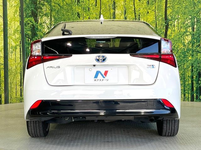 TOYOTA PRIUS 2019 Image 31