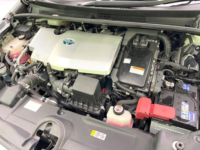 TOYOTA PRIUS 2019 Image 31