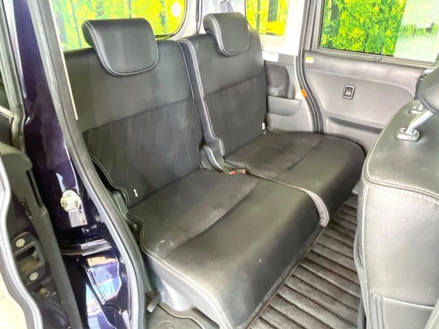 DAIHATSU TANTO CUSTOM 2017 Image 31