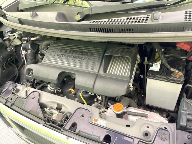 DAIHATSU TANTO CUSTOM 2017 Image 31