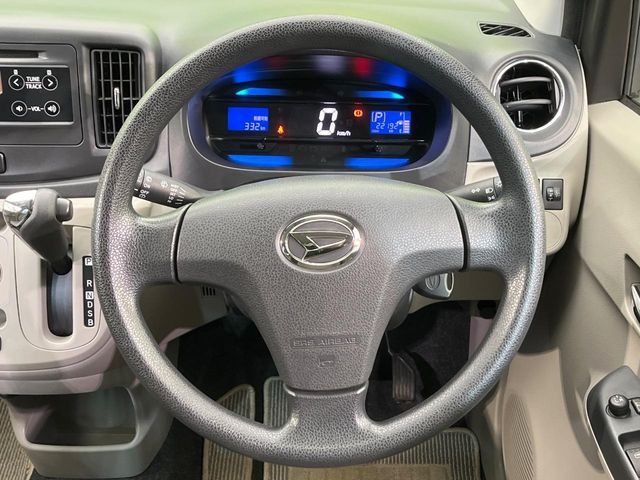 DAIHATSU MIRA E:S 4WD 2014 Image 31