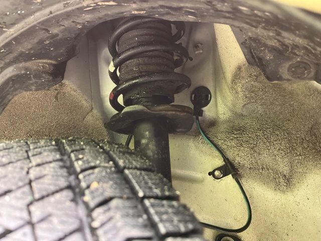 DAIHATSU MIRA E:S 4WD 2014 Image 31