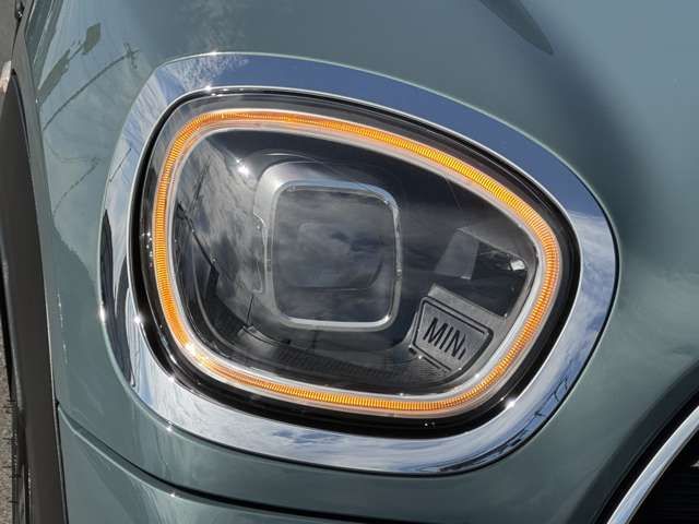 BMW MINI COOPER D CROSSO 2023 Image 31