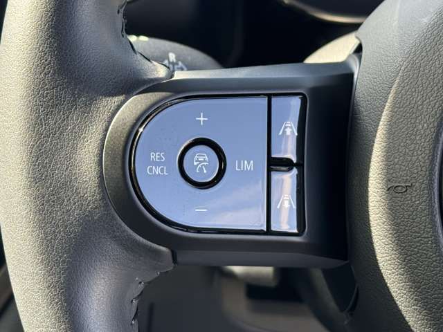 BMW MINI COOPER D CROSSO 2023 Image 31