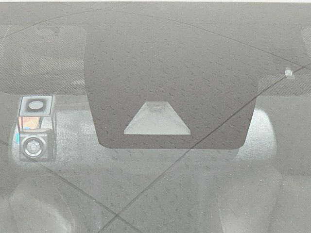 TOYOTA C-HR 2017 Image 31