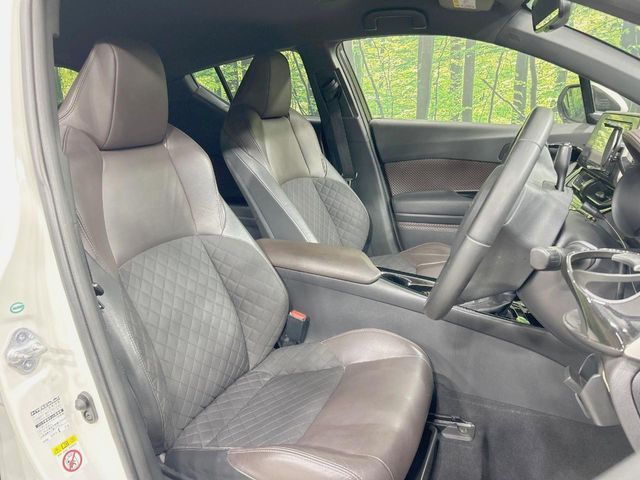 TOYOTA C-HR 2017 Image 31