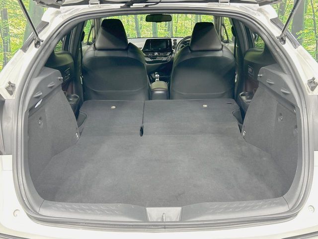 TOYOTA C-HR 2017 Image 31