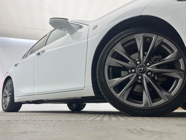 TOYOTA LEXUS ES300H 2021 Image 31