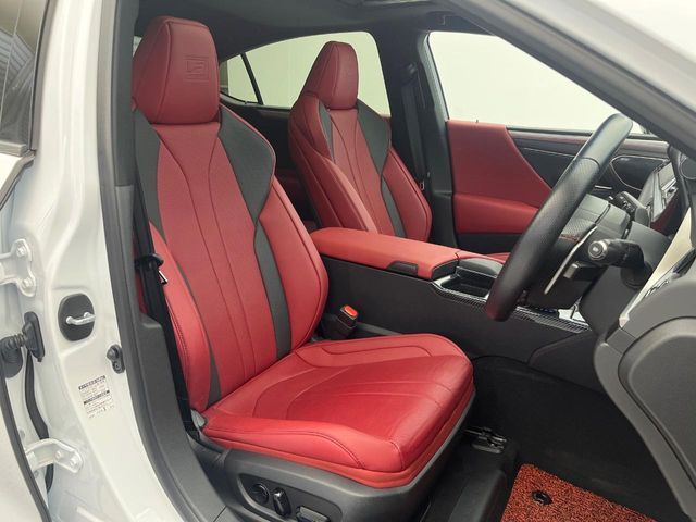 TOYOTA LEXUS ES300H 2021 Image 31