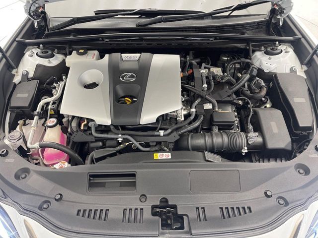 TOYOTA LEXUS ES300H 2021 Image 31