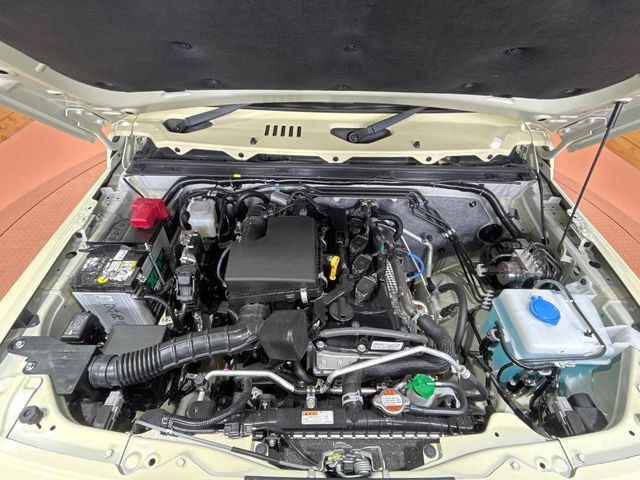 SUZUKI JIMNY NOMADE 2026 Image 31