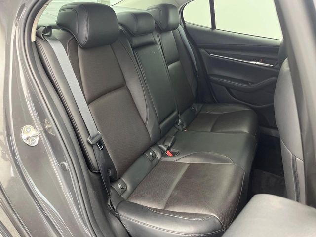 MAZDA 3 SEDAN 2019 Image 31