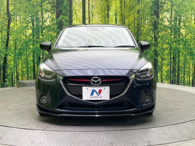 MAZDA DEMIO 2015 Image 31