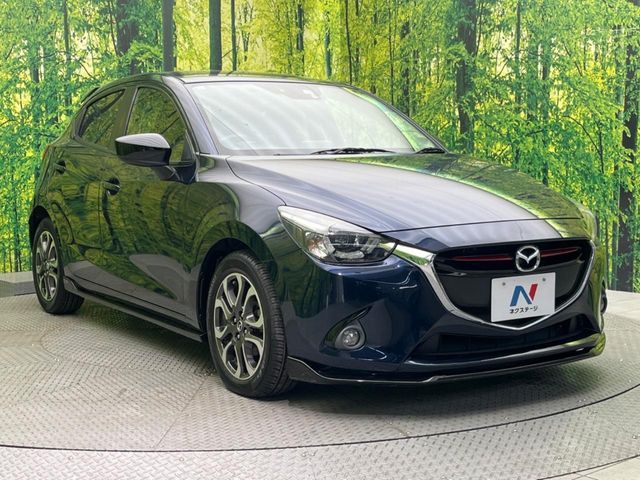 MAZDA DEMIO 2015 Image 31