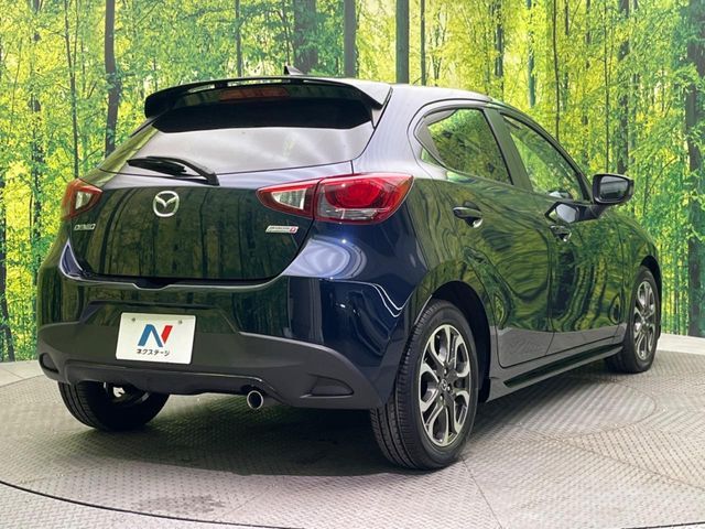 MAZDA DEMIO 2015 Image 31