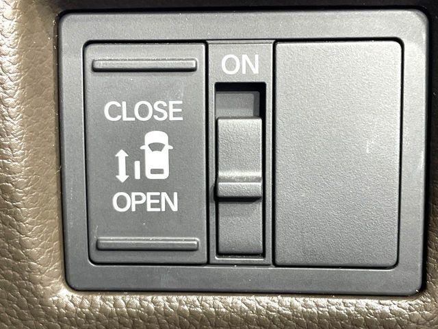 HONDA N BOX 2023 Image 31