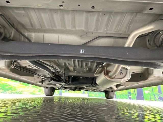 HONDA N BOX 2023 Image 31