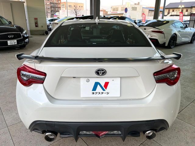 TOYOTA 86 2017 Image 31