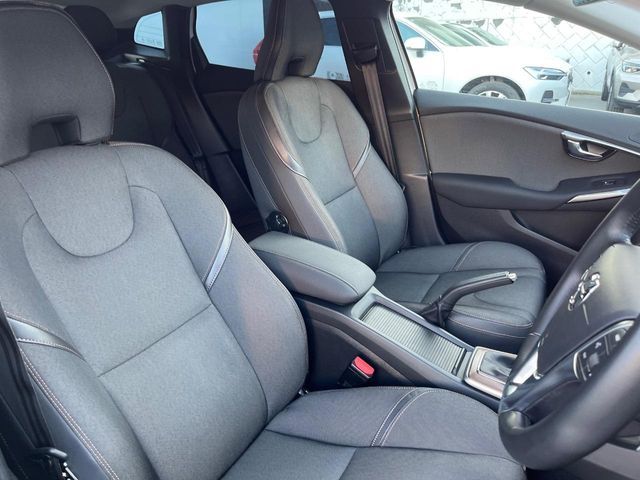 VOLVO V40 CROSS COUN 2018 Image 31