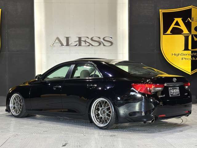 TOYOTA MARK X 2010 Image 31