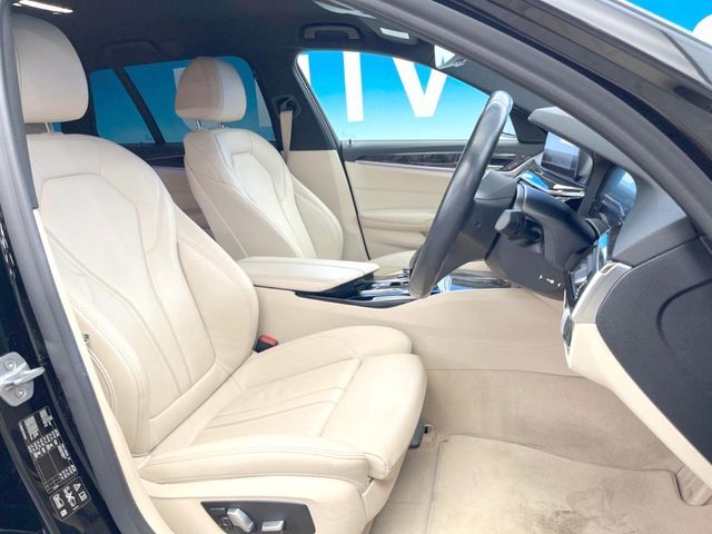 BMW 5SERIES TOURING 2019 Image 31