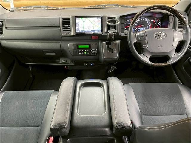 TOYOTA HIACE VAN 2WD 2016 Image 31