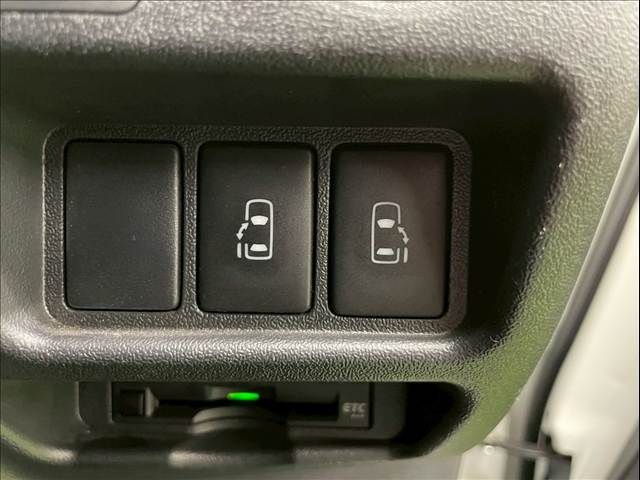 TOYOTA HIACE VAN 2WD 2016 Image 31