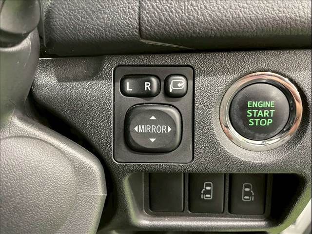 TOYOTA HIACE VAN 2WD 2016 Image 31