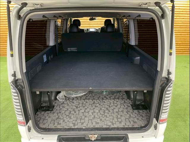 TOYOTA HIACE VAN 2WD 2016 Image 31