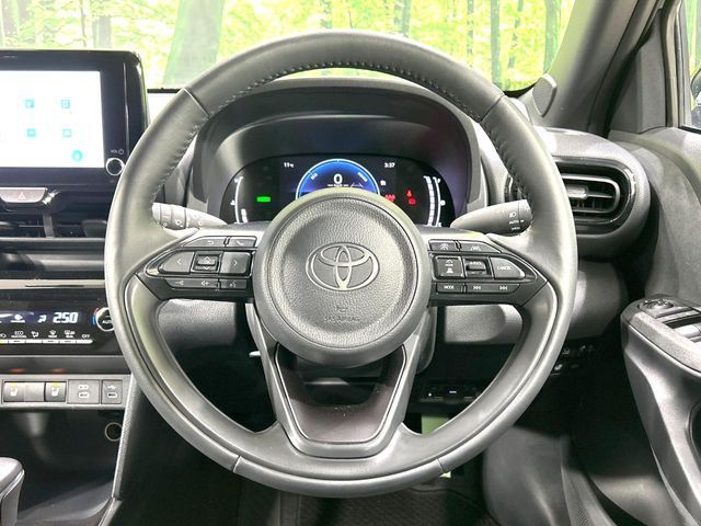 TOYOTA YARIS CROSS HYBRID 2025 Image 31