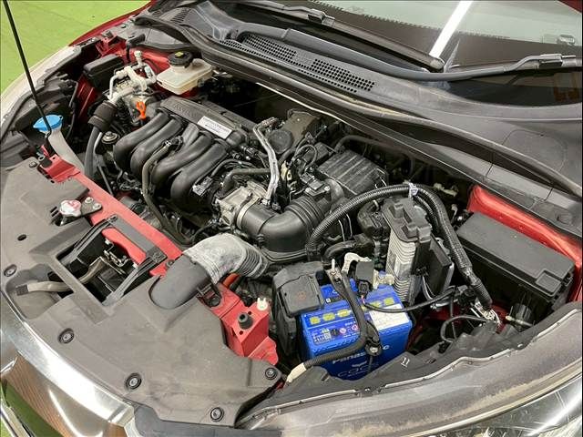 HONDA VEZEL HYBRID 2017 Image 31