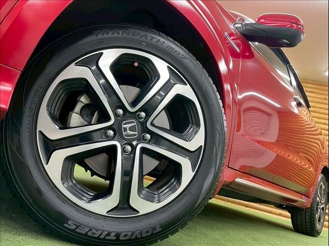 HONDA VEZEL HYBRID 2017 Image 31