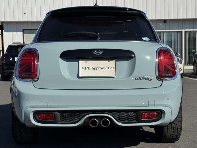 BMW MINI COOPER S 5DOOR 2018 Image 31