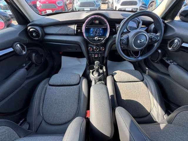 BMW MINI COOPER 5DOOR 2020 Image 31