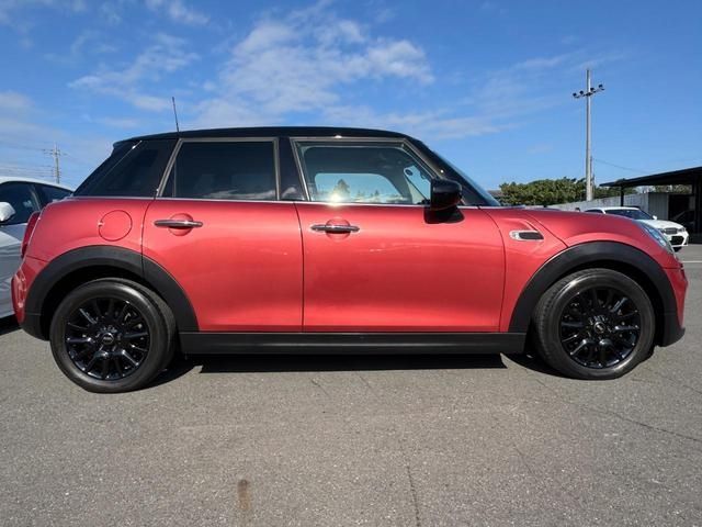 BMW MINI COOPER 5DOOR 2020 Image 31