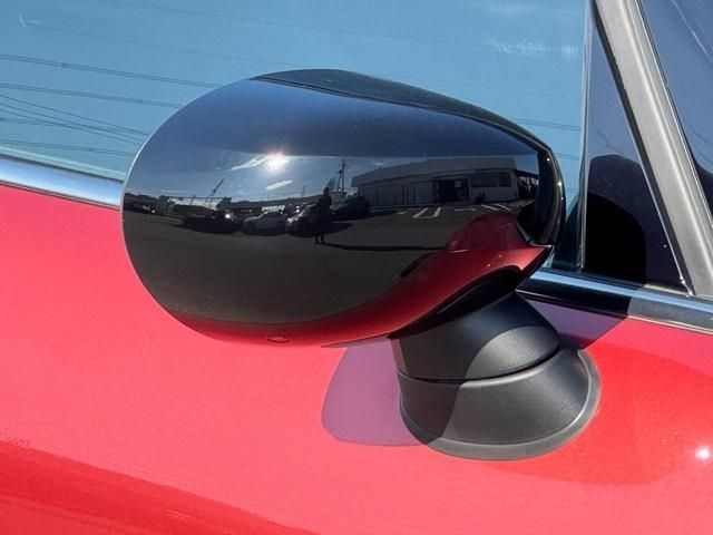 BMW MINI COOPER 5DOOR 2020 Image 31