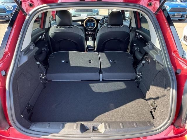 BMW MINI COOPER 5DOOR 2020 Image 31