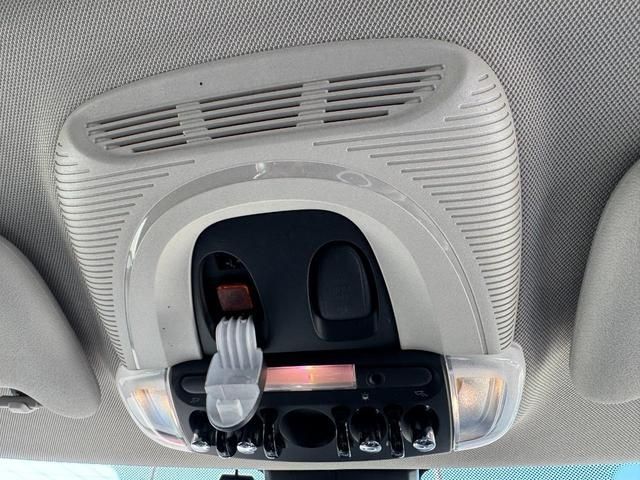 BMW MINI COOPER 5DOOR 2020 Image 31