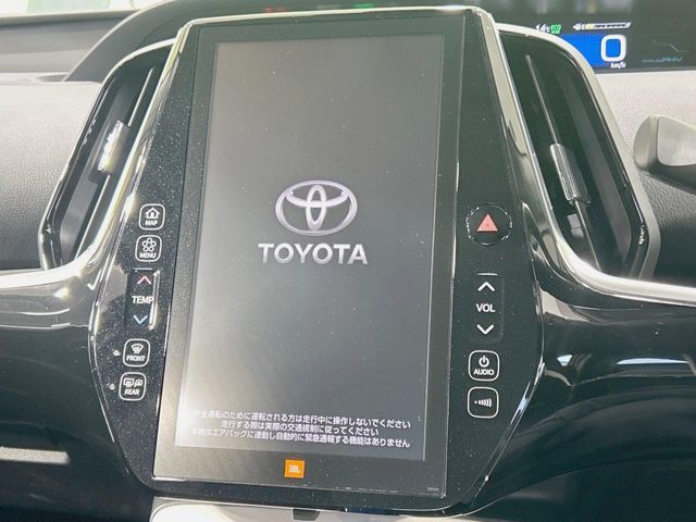 TOYOTA PRIUS PHV 2017 Image 31