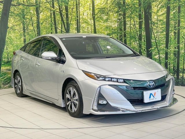 TOYOTA PRIUS PHV 2017 Image 31