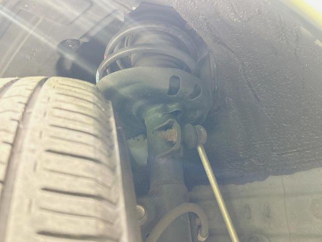 TOYOTA PRIUS PHV 2017 Image 31