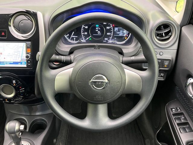 NISSAN NOTE 2013 Image 31