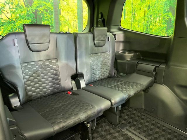 TOYOTA VOXY HYBRID 2024 Image 31