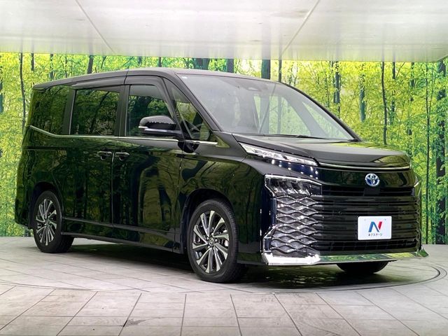 TOYOTA VOXY HYBRID 2024 Image 31