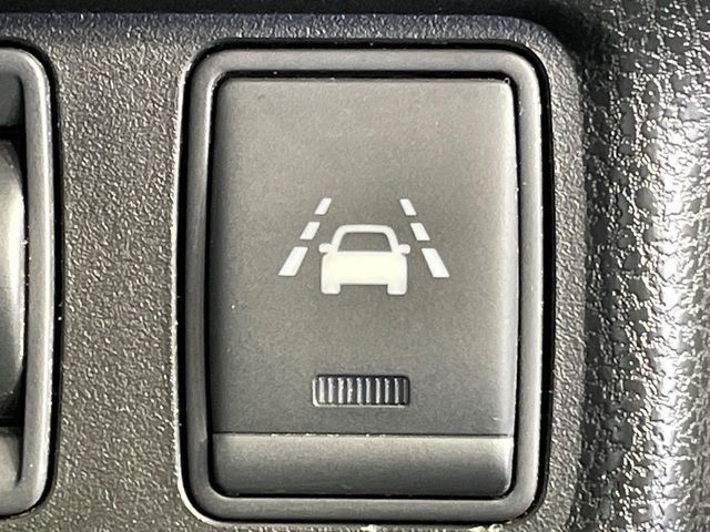 NISSAN NOTE 2015 Image 31