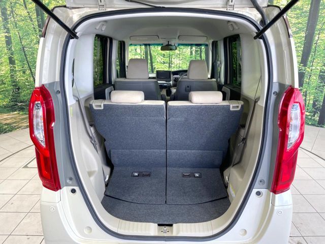 HONDA N BOX 2017 Image 31