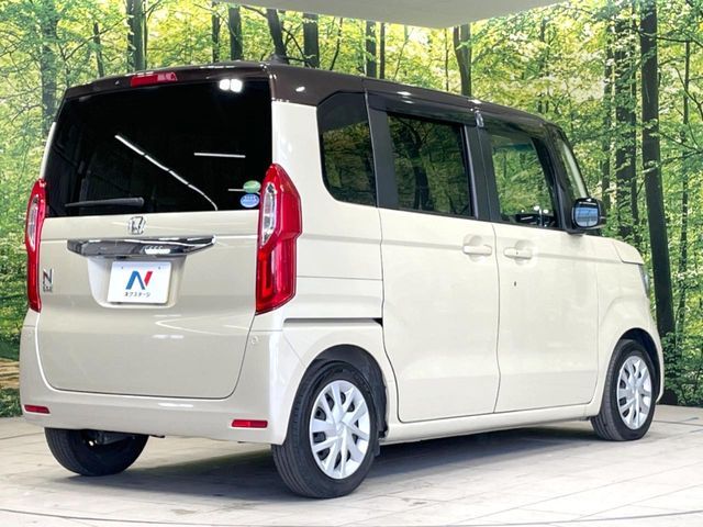 HONDA N BOX 2017 Image 31