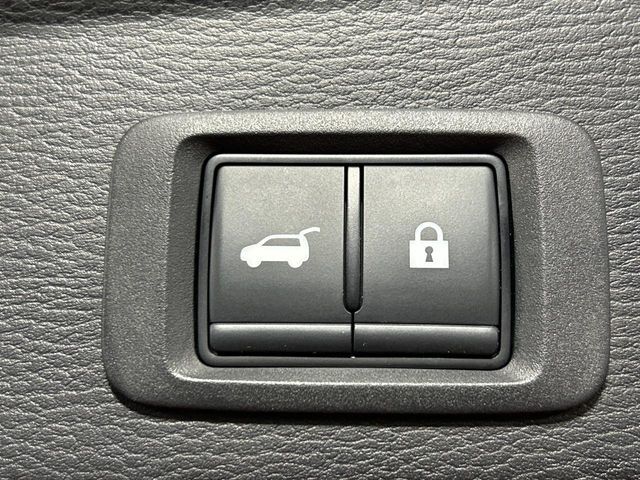 MITSUBISHI OUTLANDER PHEV 2024 Image 31